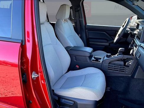 Used 2025 Toyota 4Runner SR5 image 26