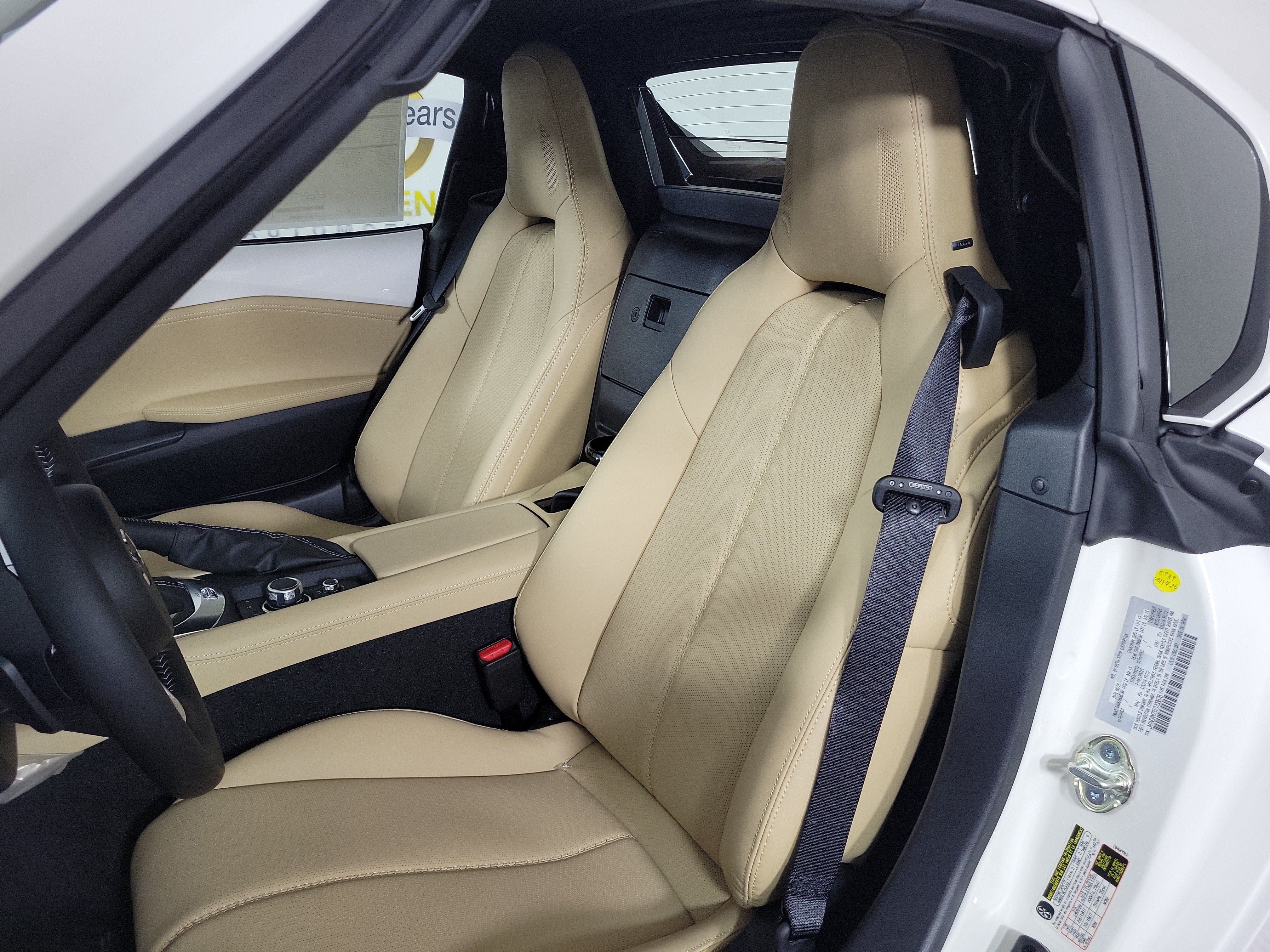 New 2026 MAZDA MX-5 Miata RF Grand Touring RWD image 12
