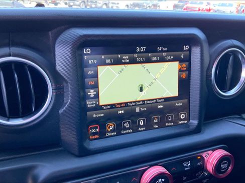 Used 2020 Jeep Wrangler Unlimited Rubicon w/ Quick Order Package 28Y Recon AWD/4WD image 27