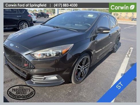 Used 2015 Ford Focus ST w/ Equipment Group 401A FWD image 1