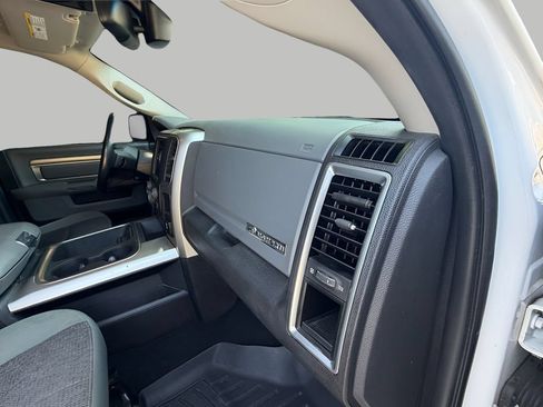 Used 2018 RAM 1500 Big Horn AWD/4WD image 10