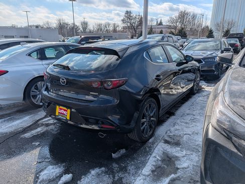 Used 2020 MAZDA MAZDA3 AWD Hatchback image 5