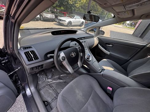 Used 2010 Toyota Prius Three FWD image 11