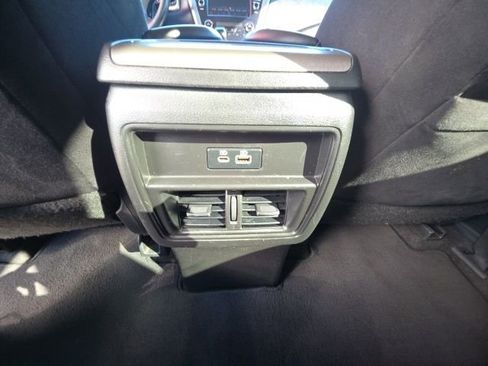 Used 2020 Nissan Murano SV image 24