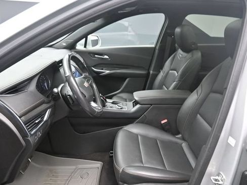 Used 2020 Cadillac XT4 Sport w/ Driver Awareness Package AWD/4WD image 18