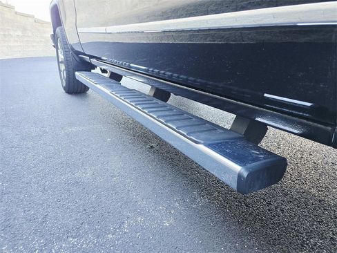 Used 2014 GMC Sierra 1500 SLT w/ SLT Preferred Package image 17