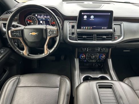 Used 2021 Chevrolet Tahoe High Country image 2