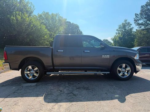 Used 2015 RAM 1500 Lone Star RWD image 5