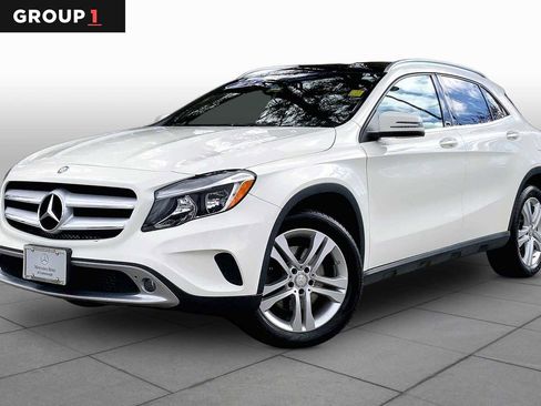 Used 2016 Mercedes-Benz GLA 250 4MATIC image 1