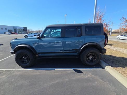 Used 2021 Ford Bronco Wildtrak image 2