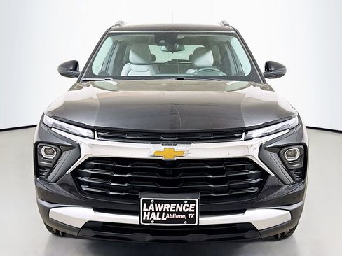 New 2026 Chevrolet TrailBlazer LT w/ LT Cold Weather Package AWD/4WD image 2