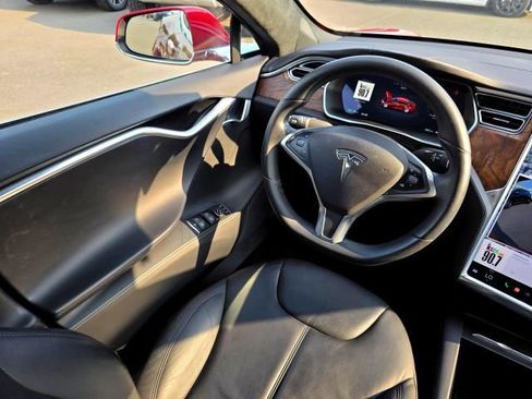Used 2017 Tesla Model S 60 RWD image 20