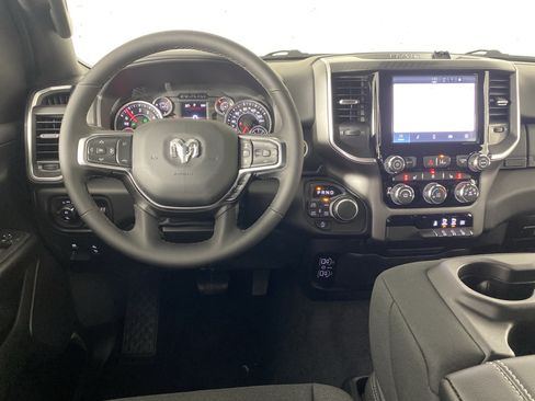 New 2026 RAM 1500 Big Horn AWD/4WD image 37