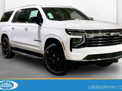 New 2026 Chevrolet Suburban LT w/ Comfort Package