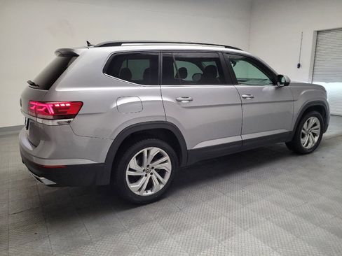Used 2022 Volkswagen Atlas SE w/ Panoramic Sunroof Package FWD image 10
