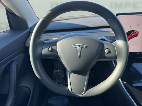 Used 2019 Tesla Model 3 Long Range image 14