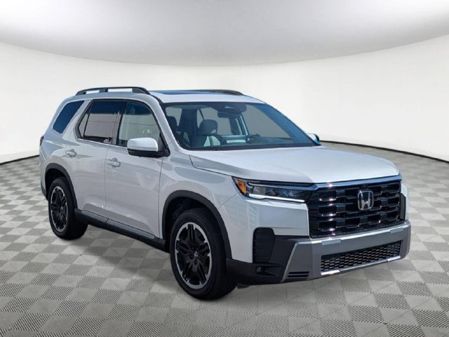 New 2026 Honda Pilot Touring image 8