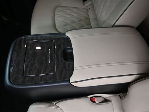 Used 2024 Nissan Armada Platinum w/ Captain's Chairs Package image 25