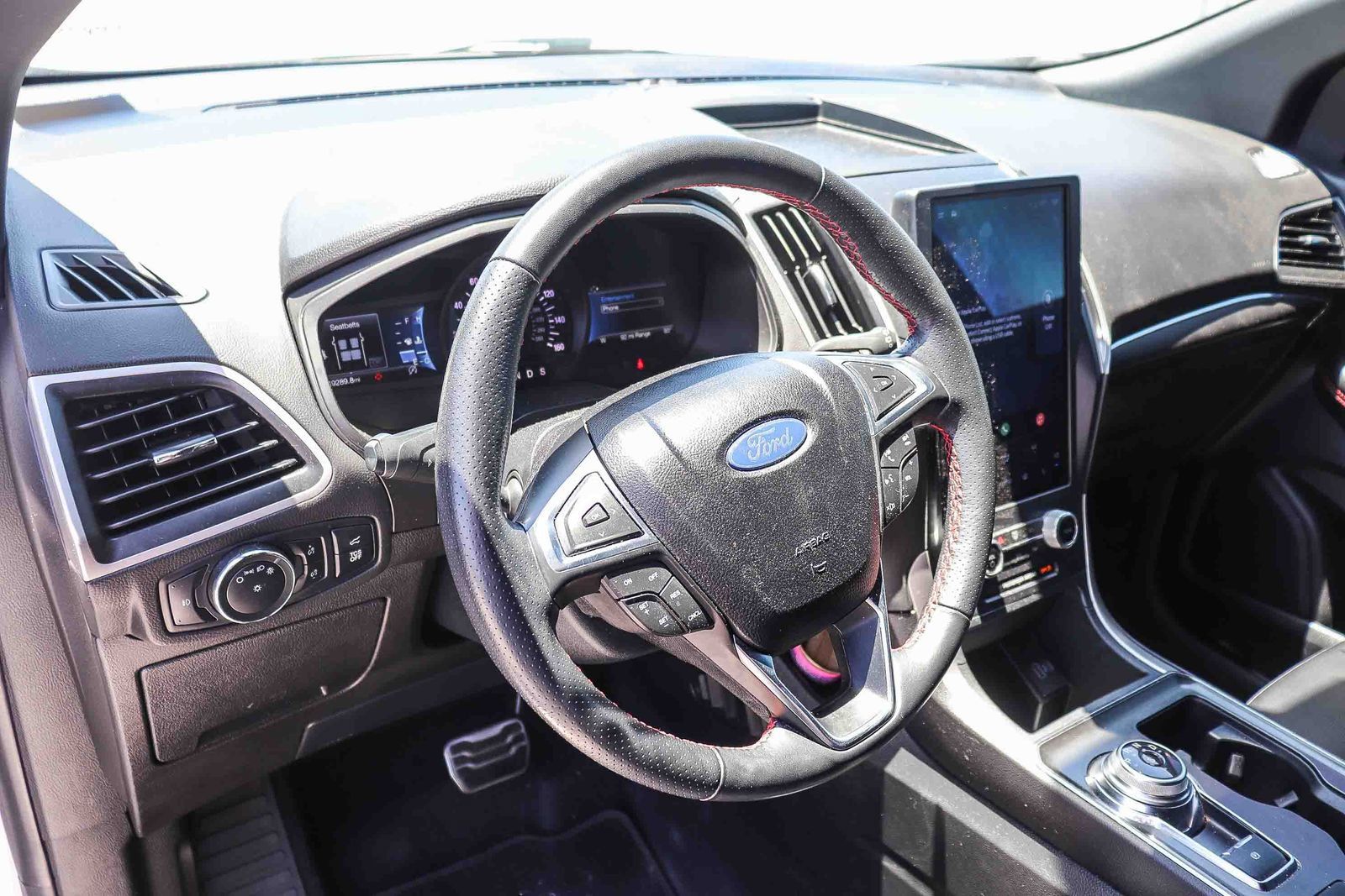 Used 2022 Ford Edge ST-Line AWD/4WD image 17