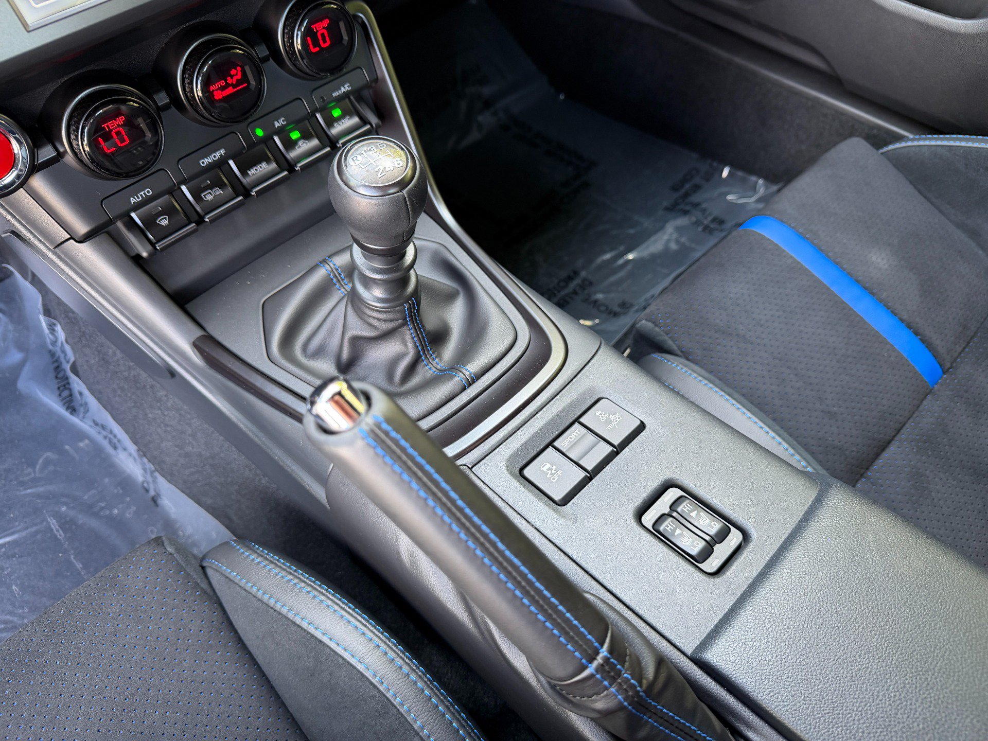 Used 2025 Subaru BRZ tS RWD image 41