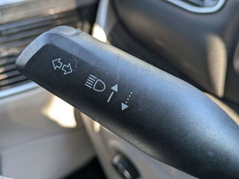 Used 2022 Jeep Wagoneer Series II w/ Premium Group I image 31