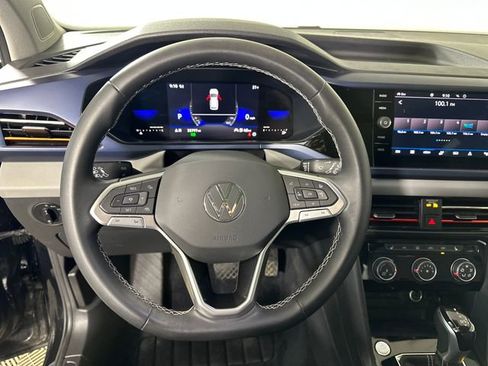 Used 2023 Volkswagen Taos SE AWD/4WD image 14