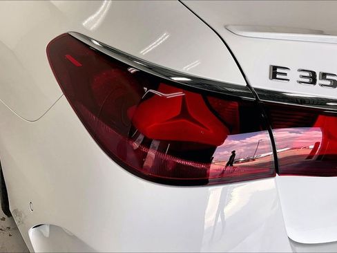 New 2026 Mercedes-Benz E 350 4MATIC Sedan image 14