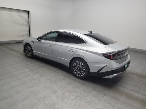 Used 2025 Hyundai Sonata SEL FWD image 3