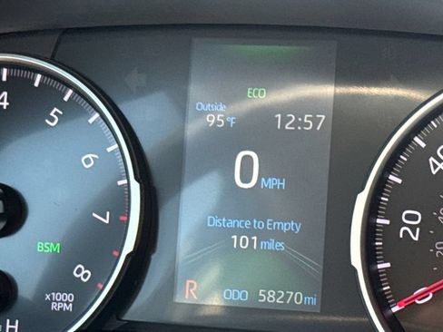 Used 2020 Toyota RAV4 LE w/ All Weather Liner Package AWD/4WD image 30