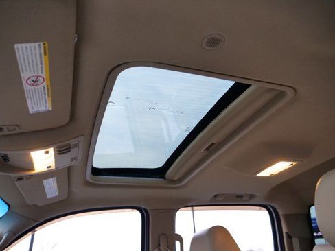 Used 2011 GMC Sierra 3500 Denali image 7