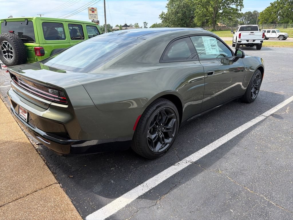 New 2026 Dodge Charger R/T w/ Blacktop Package AWD/4WD image 8