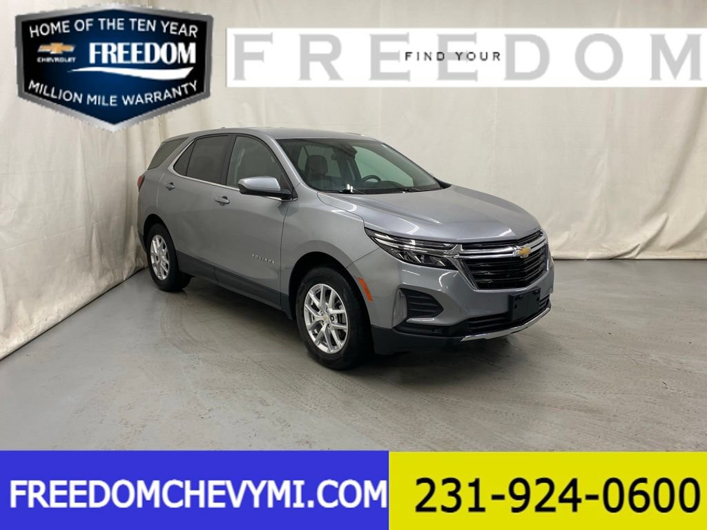Used 2024 Chevrolet Equinox LT AWD/4WD image 1