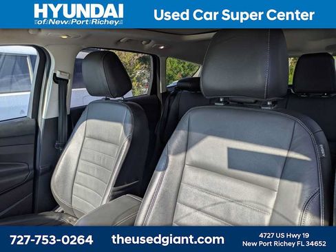 Used 2014 Ford Escape Titanium FWD image 3