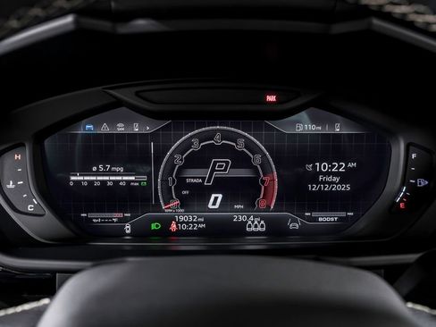 Used 2024 Lamborghini Urus S image 16