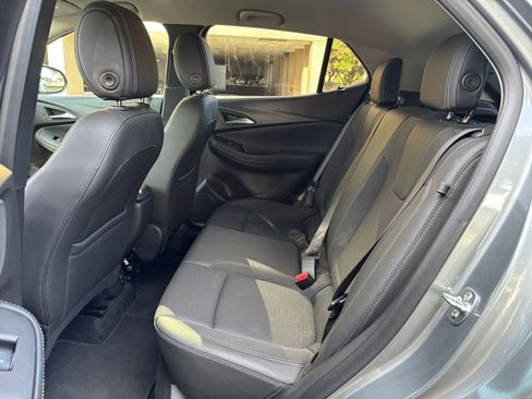 Used 2025 Buick Encore GX Preferred FWD image 21