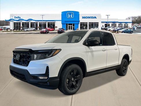 New 2026 Honda Ridgeline Black Edition image 7