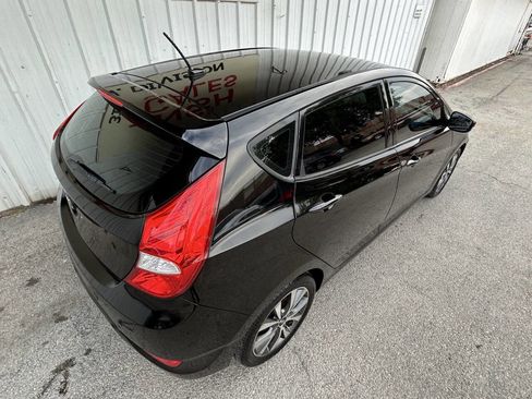 Used 2016 Hyundai Accent Sport image 3