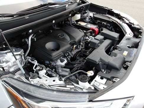 Used 2023 Toyota RAV4 XLE FWD image 24