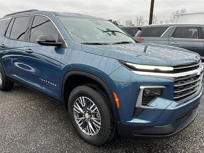 New 2026 Chevrolet Traverse LT