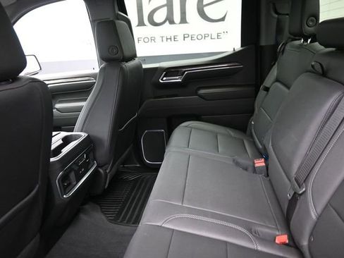 Used 2023 Chevrolet Silverado 1500 LTZ w/ LTZ Premium Package image 22