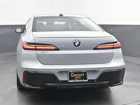 New 2026 BMW 740i w/ Executive Package RWD image 6