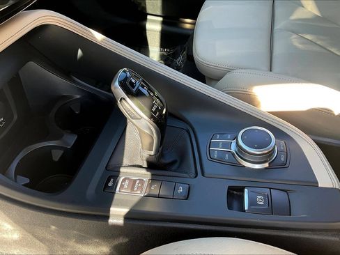 Used 2020 BMW X1 xDrive28i w/ Premium Package AWD/4WD image 17