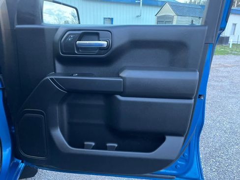 Used 2023 Chevrolet Silverado 1500 Custom image 26