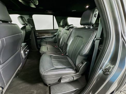 Used 2019 Ford Expedition Max Limited image 24