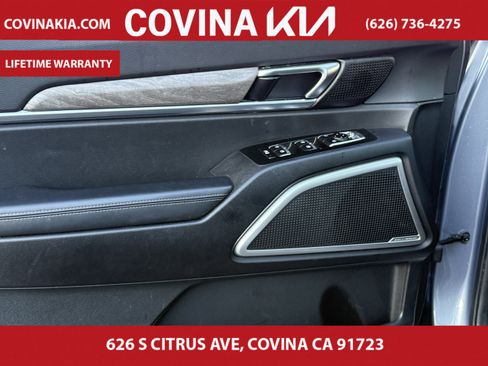 Certified 2022 Kia Telluride EX w/ EX Premium Package image 12