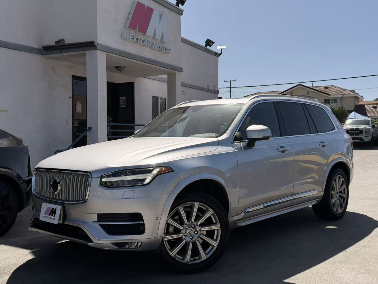Used 2017 Volvo XC90 T6 Inscription w/ Vision Package AWD/4WD image 1