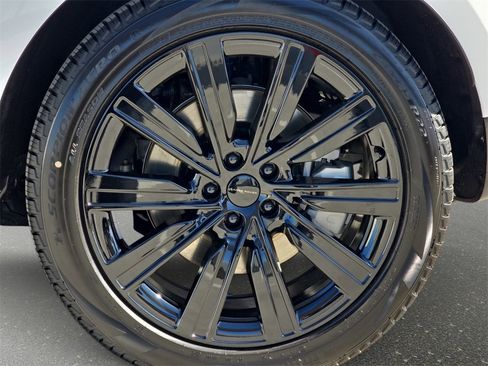 New 2026 Land Rover Range Rover SE image 34