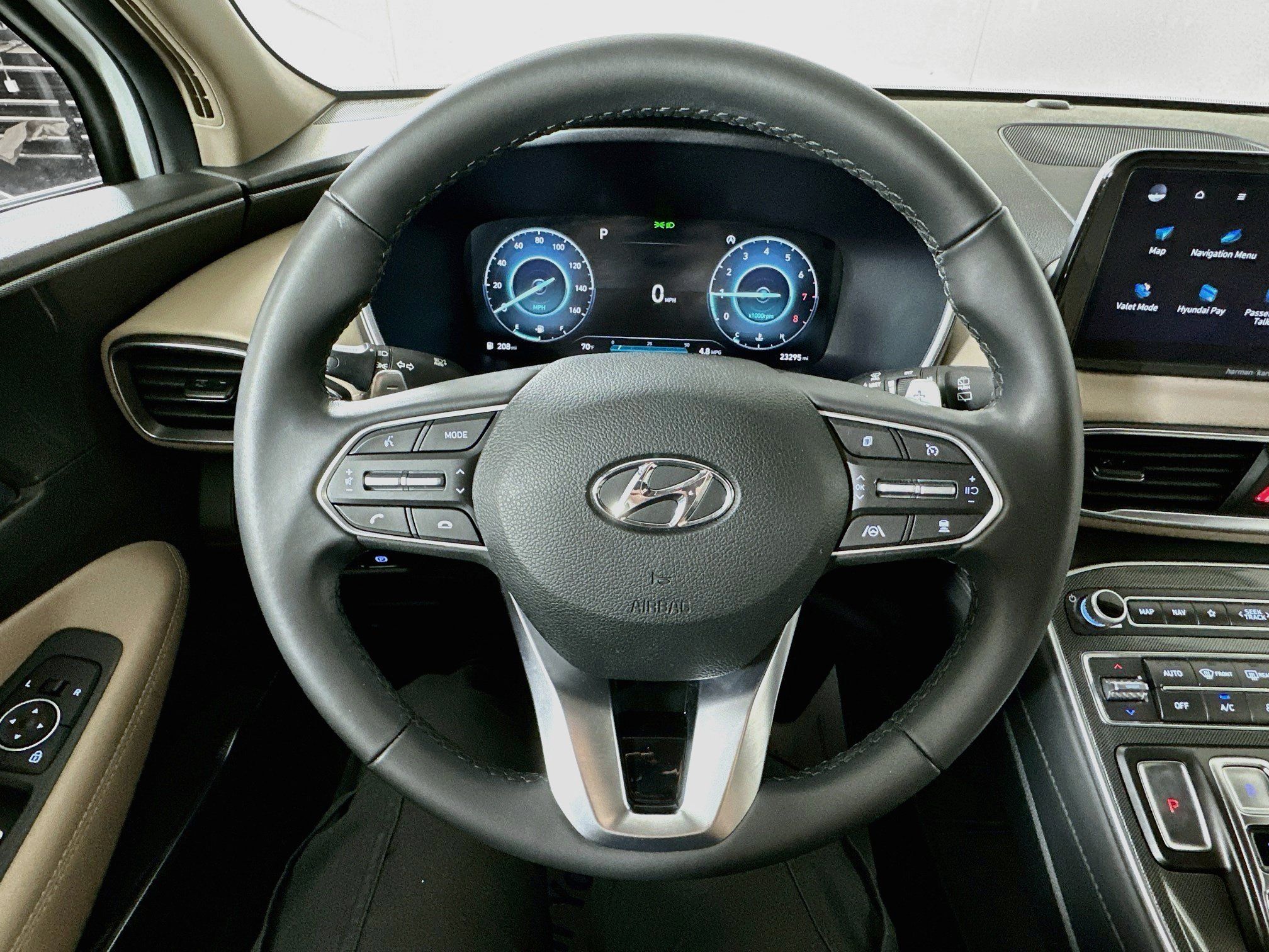 Certified 2023 Hyundai Santa Fe SEL w/ Premium Package AWD/4WD image 11