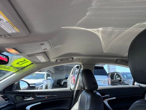 Used 2015 Buick Regal Turbo image 25