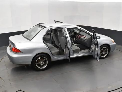 Used 2005 Mitsubishi Lancer ES FWD image 6
